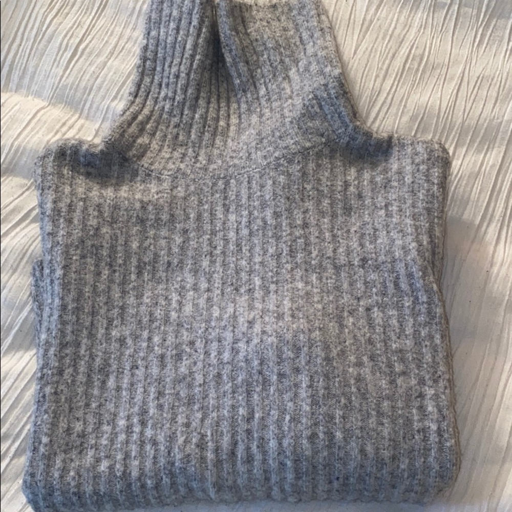 H&M fall sweater